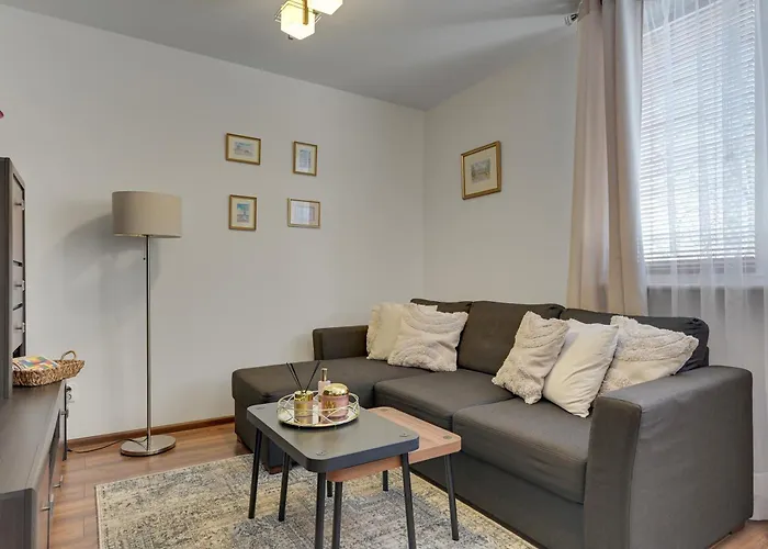 Piastowska Near The Jelitkowo & Reagan Park By Downtown Apartamento *